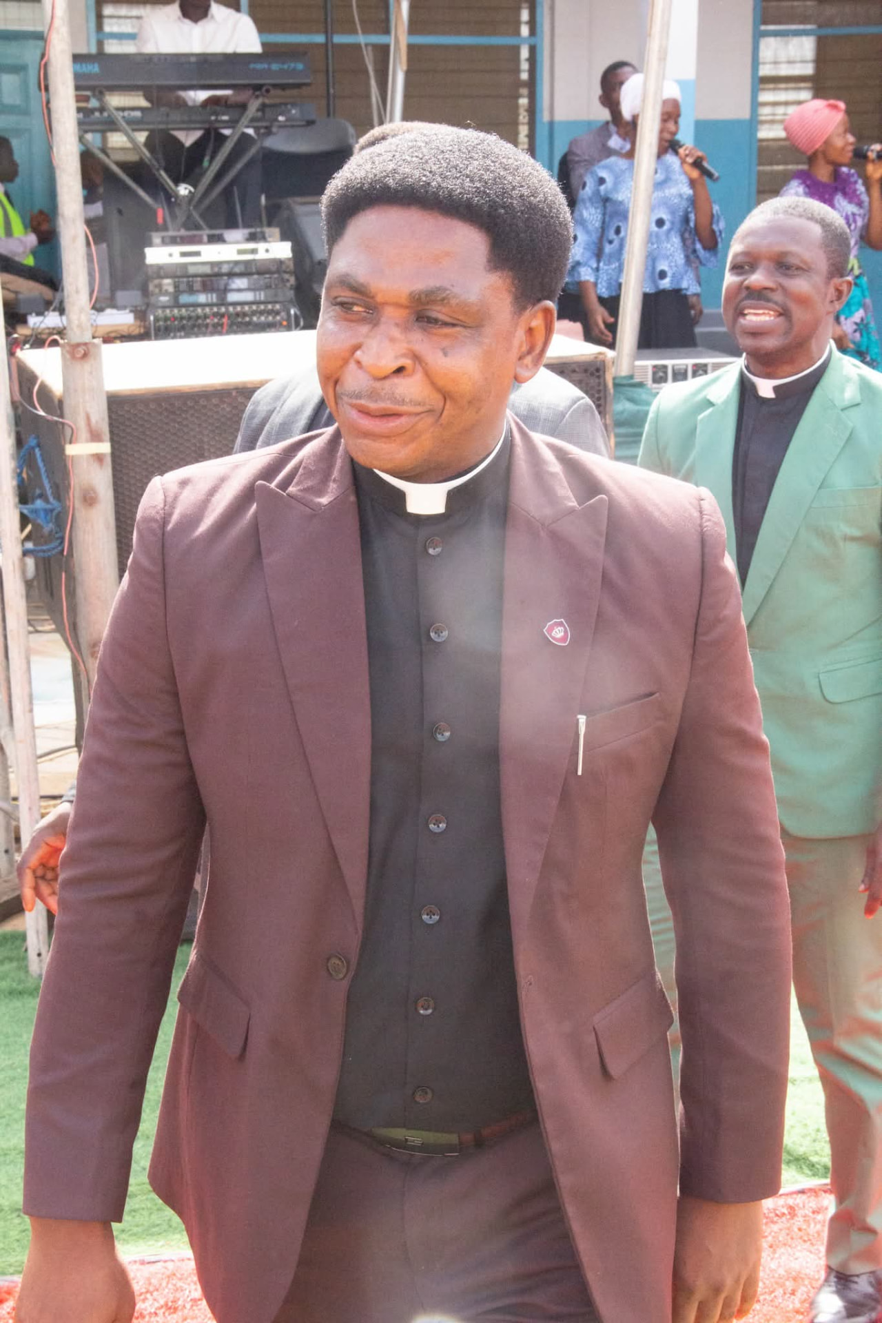 Apostle Moses Degenu Ametepeh at a service